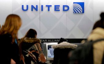 United Airlines employee charged with using racial slurs toward customer