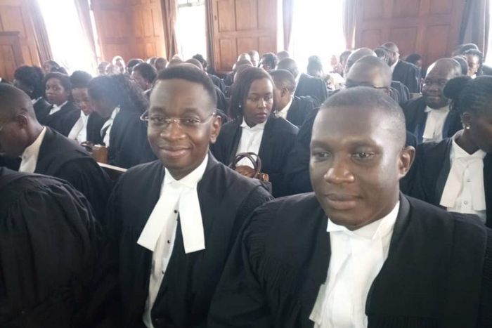 Sylver Kyagulanyi and other advocates at the High Court
