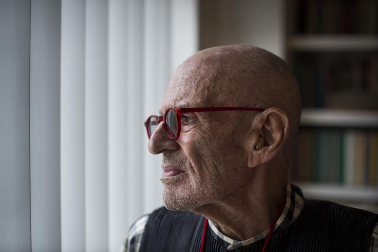Larry Kramer, AIDS Warrior, Takes on Another Plague