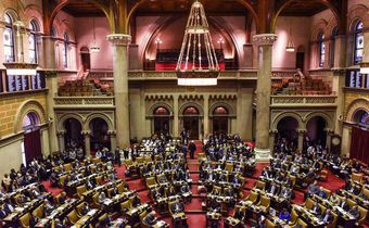 Flurry of Voting Laws Signifies a Party's Comeback in Albany
