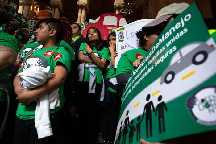 Rebellion by NY County clerks over change in driver's license law