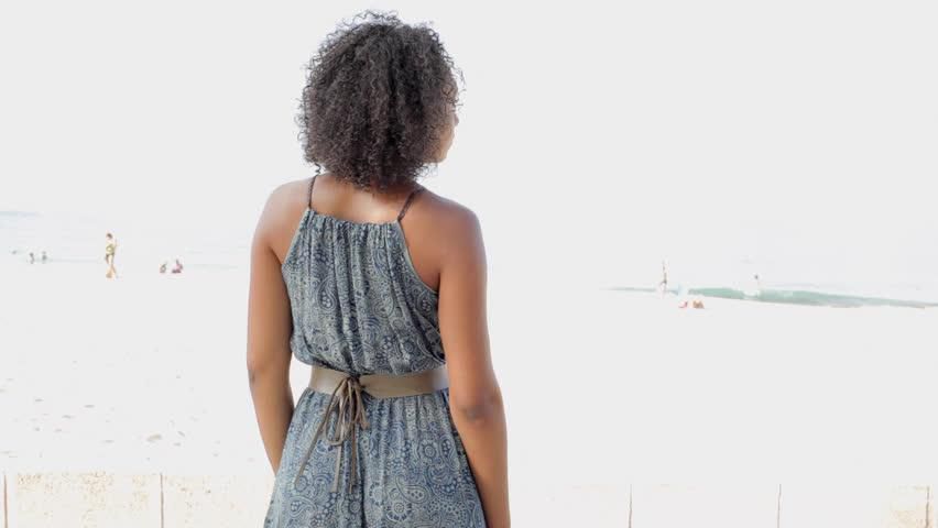 Be ready to walk away from a relationship that's not working(Shutterstock)