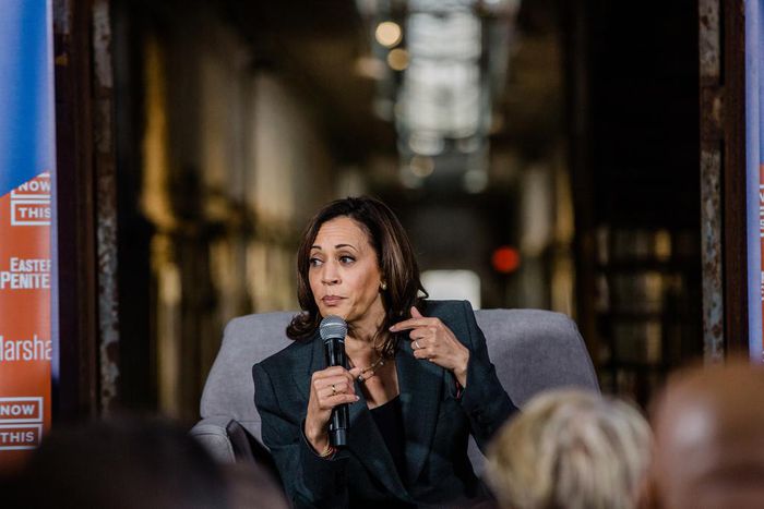 Harris Cuts Staff in Effort to Revive Bid