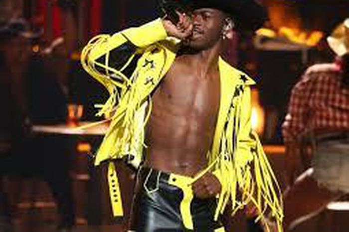 Lil Nas X comes out on last day of pride month