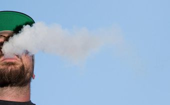 Vaping-Related Illnesses Climb to 805, CDC Says