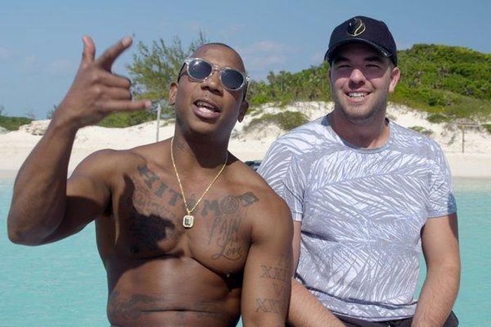 'Fyre' and 'Fyre Fraud' Reviews: Behind the scenes of a music festival fiasco