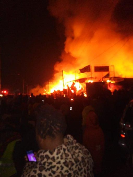 Huge fire destroys Githurai 45 furniture market (Video)