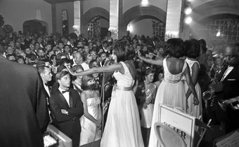 For One Night in 1965, the Supremes Brought the Two Detroits Together