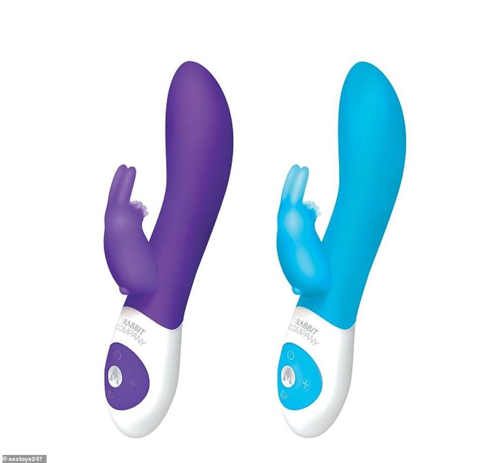 ___9102979___2018___11___14___8___6154788-6386211-image-a-9_1542162664966_2