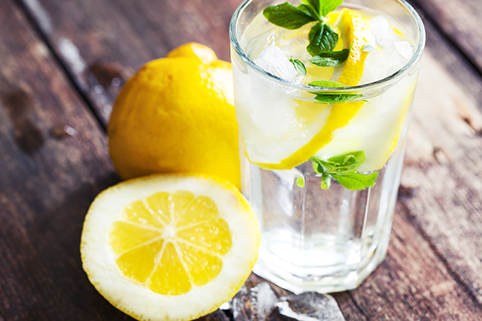 glass-of-water-with-lemons