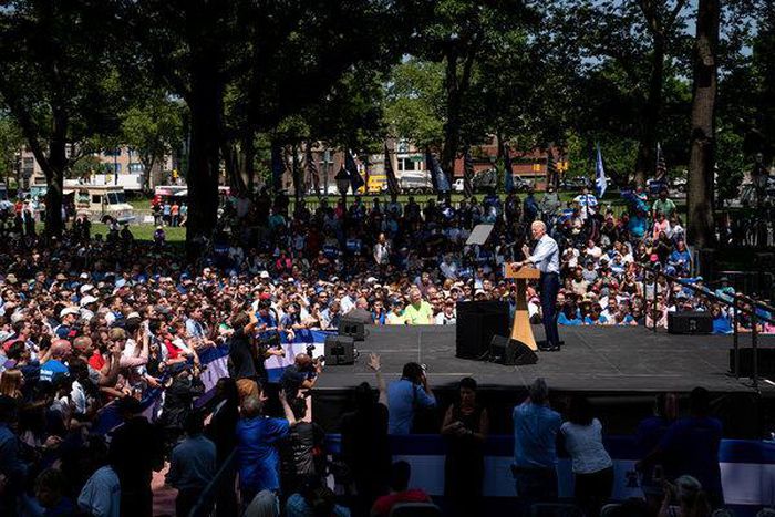 Biden delivers call for national unity at Philadelphia rally