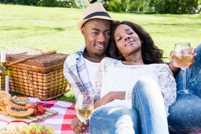 Couple on picnic(That Sister)