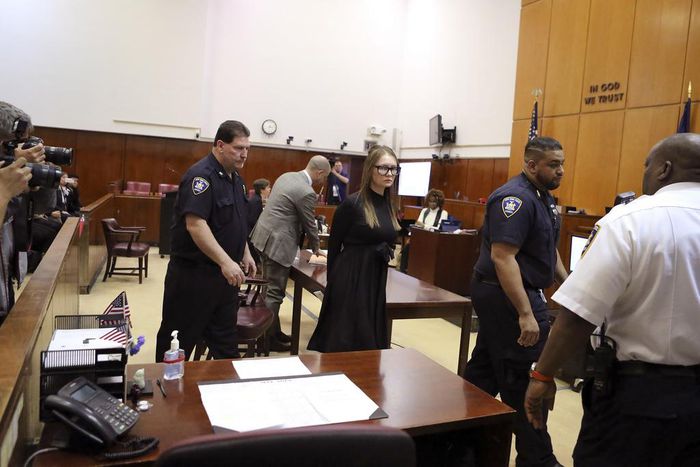 'Anna Delvey' Conned the City's Wealthy. She Says, 'I'm Not Sorry.'