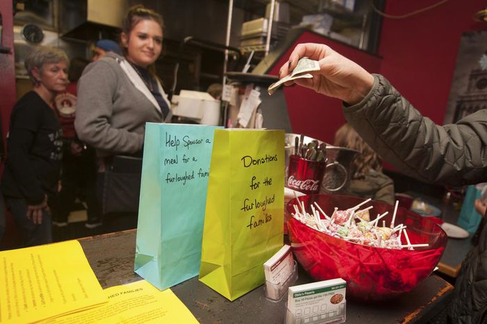 As Shutdown Drags On, Some Step Up to Help Unpaid Federal Workers