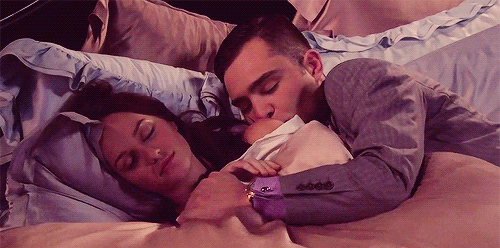 Couple sleeping gif(WiffleGif)