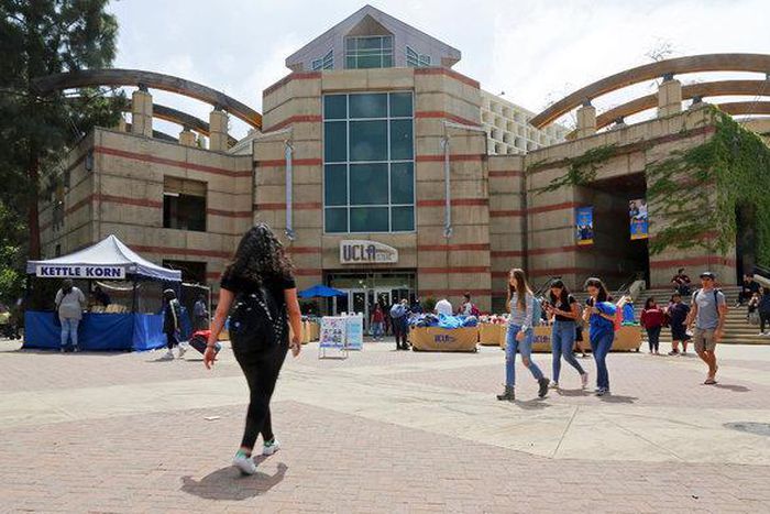 More than 700 at 2 California universities under quarantine amid measles outbreak