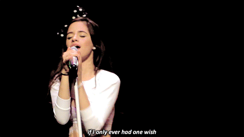 Singing gif (Rebloggy)