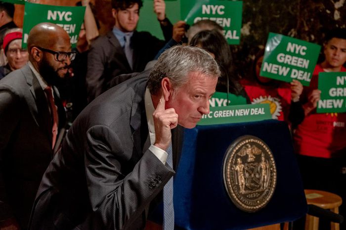 Mayor Uses Trump Tower for (Not Campaign) Event. Fiasco Promptly Unfolds