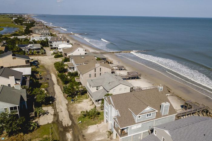 Rich Counties Get More Help to Escape Climate Risk, New Data Show