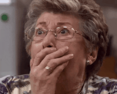 Shock gif(Giphy)