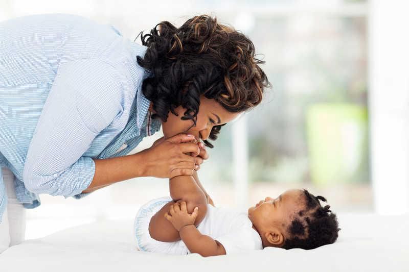Accept help to avoid tired mom syndrome (All4Women)
