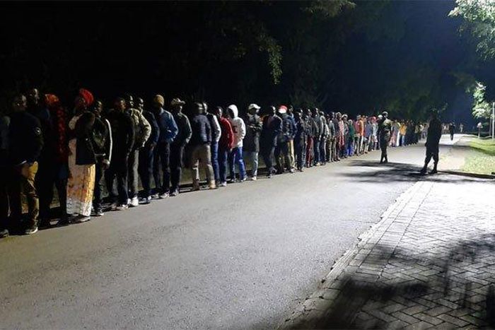 Mourners arrive in Kabarak