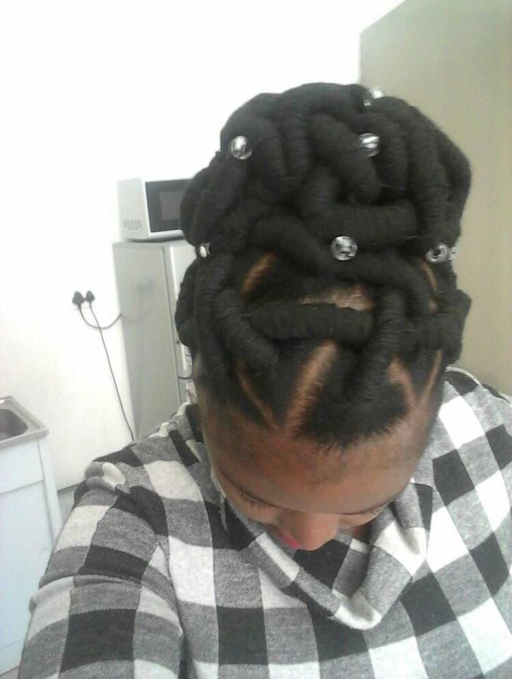 Interesting hairstyles (Facebook)