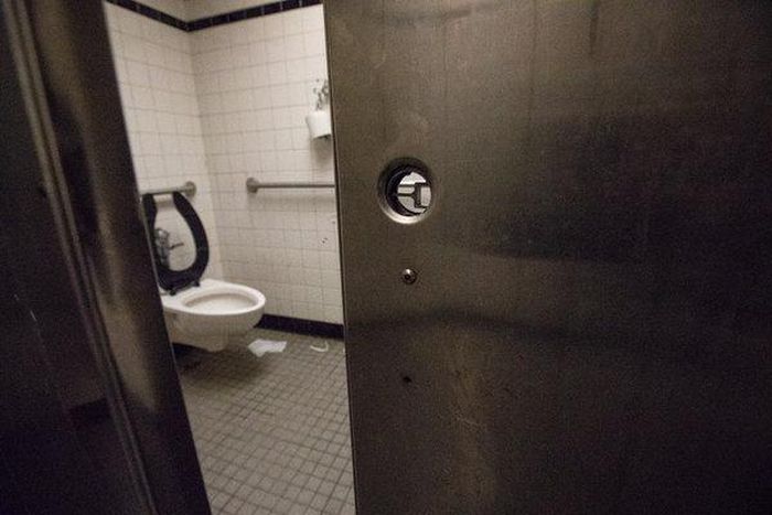 Subway bathrooms: Are they as bad as you think?