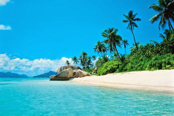 Hotels asked to submit their guest lists to police everyday