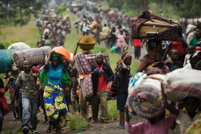 ___9199286___2018___12___14___11___To-escape-violence-thousands-of-civilians-flee-DRC-into-Uganda-678x381_1