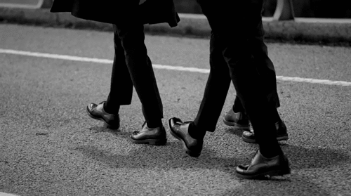 Male shoes gif - suits rules(We Heart It)