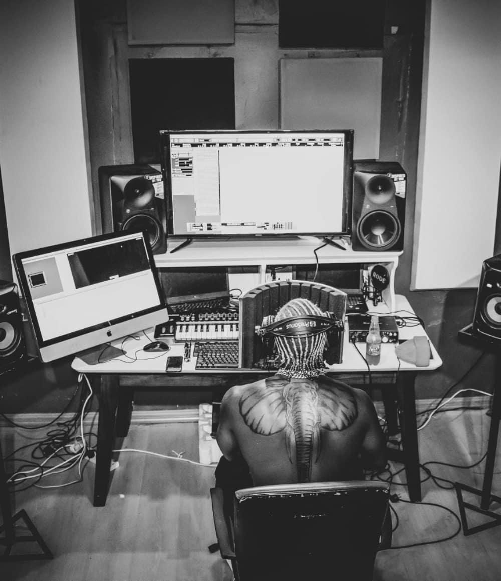 Harmonize gets huge elephant tattoo on his back and fans can’t keep calm (Photos)