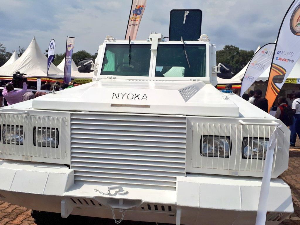 ___8909565___2018___9___27___15___DoAmoafX0AAC_Ra