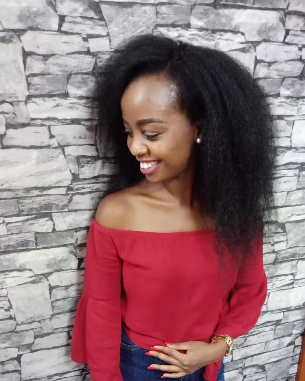 Straight natural crochet hair (Instagram naturalhairkenya)