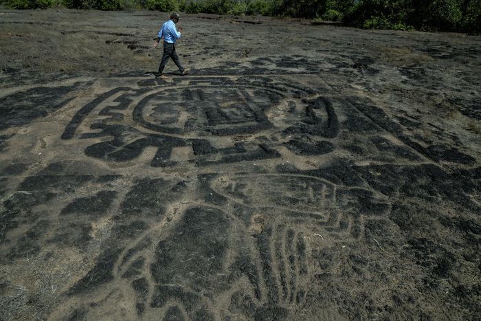 Ancient Rock Art in the Plains of India