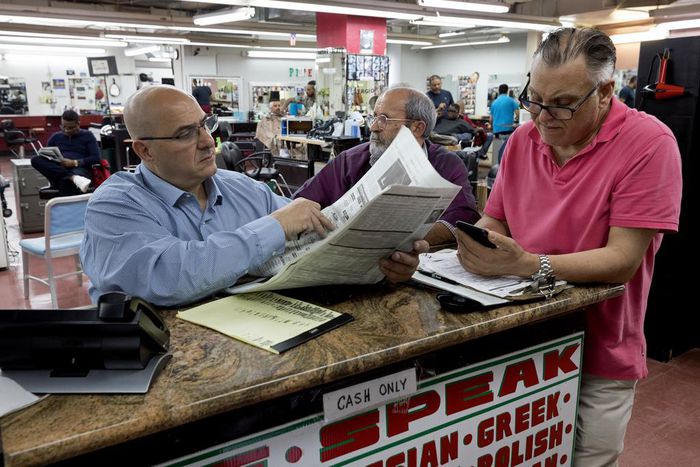 How Big Mike, a Barbershop Painter, Broke Into the Art World