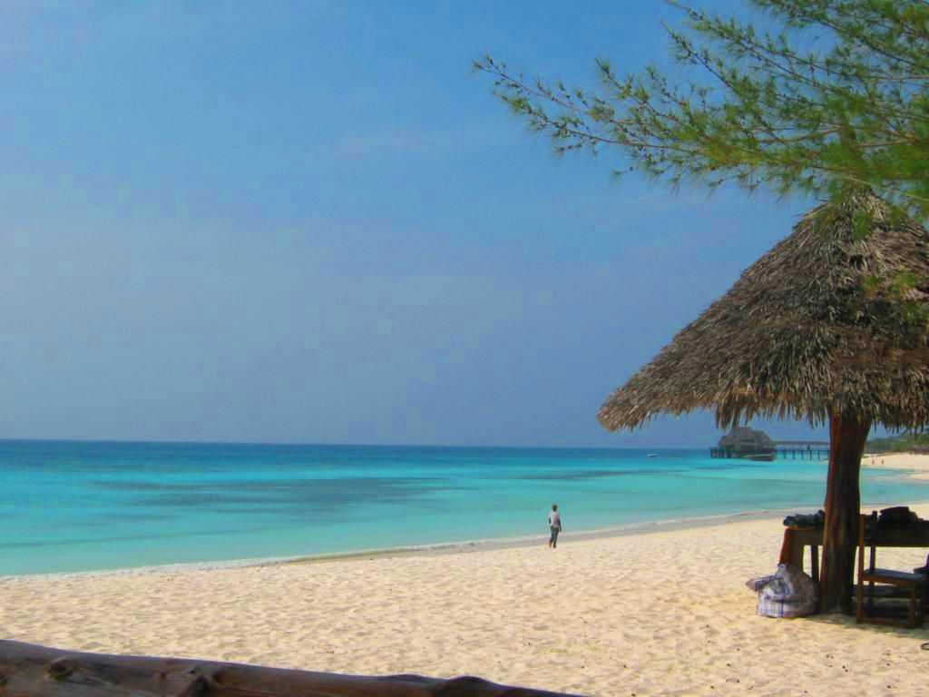 Hotels asked to submit their guest lists to police everyday