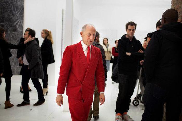 Judge dismisses lawsuit against Knight Landesman and Artforum magazine