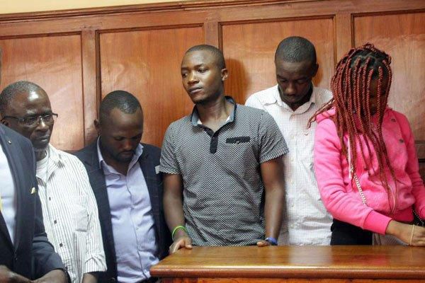 File image of suspects arrested with fake gold nuggets