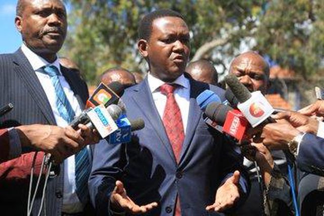 Governor Alfred Mutua at Kilimani Police Station