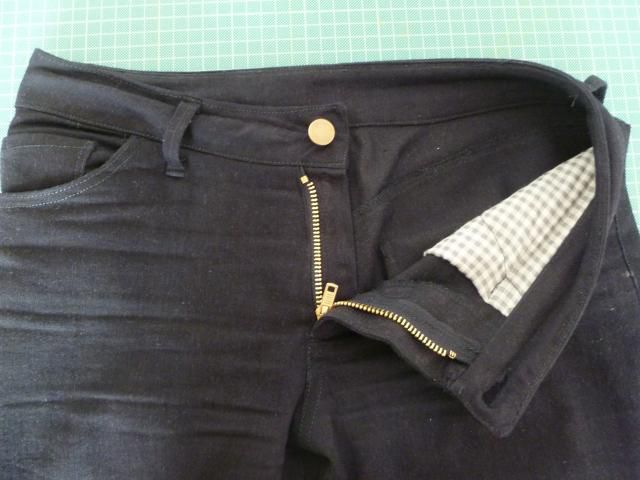 Zip up before washing(cut it out, stitch it up)