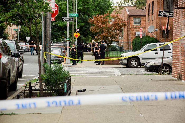 Masked Gunman Opens Fire on Police in Brooklyn Backyard