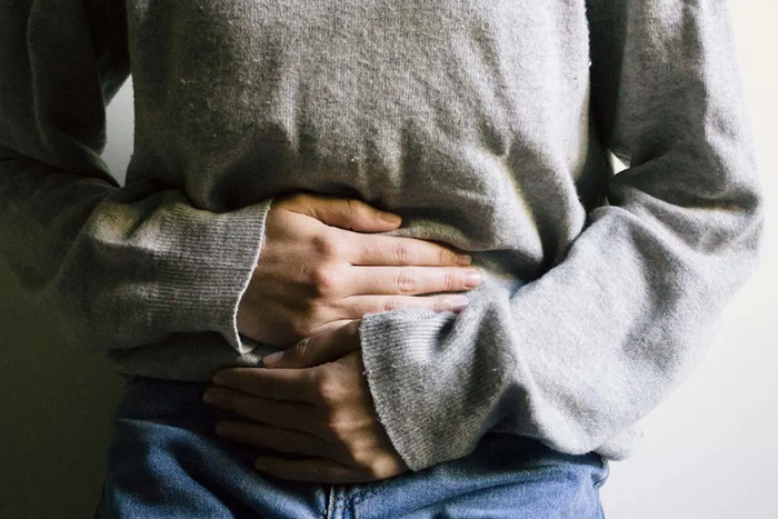 5 symptoms of food poisoning  [consumerreports]