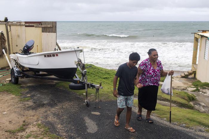 Tropical Storm Karen's Rains Begin to Soak Puerto Rico
