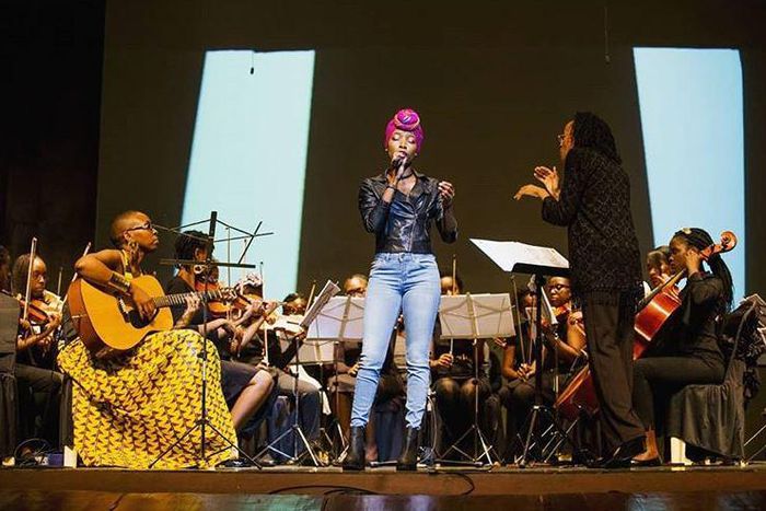 Singer Phy graduates