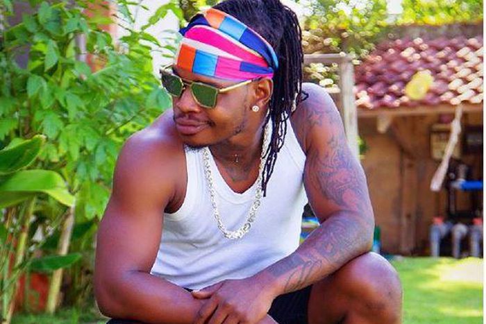 Netizens troll Timmy Tdat’s height after posting this video