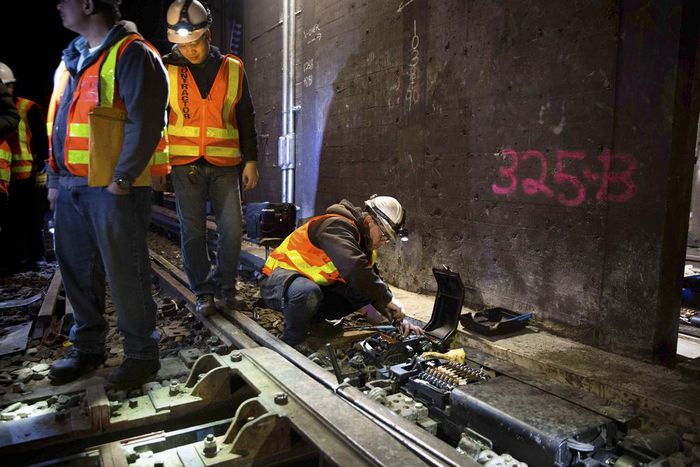L Train Riders Are Bracing for Painful Repairs