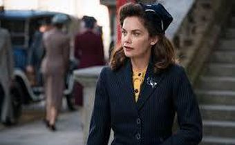 Review: In 'Mrs. Wilson,' an actress uncovers her grandfather's lies