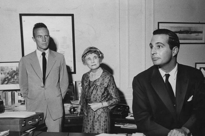 Ogden R. Reid, Herald Tribune Editor and Congressman, Dies at 93