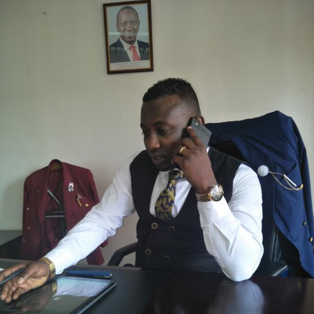 Lamu Senator Anwar Loitiptip's father reportedly shot for not wearing a mask